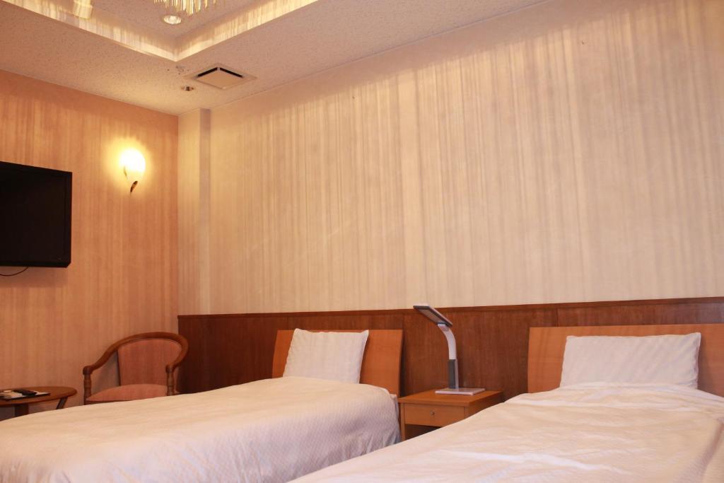 מלון Echigo Yuzawa Onsen Sakura Tei חדר תמונה